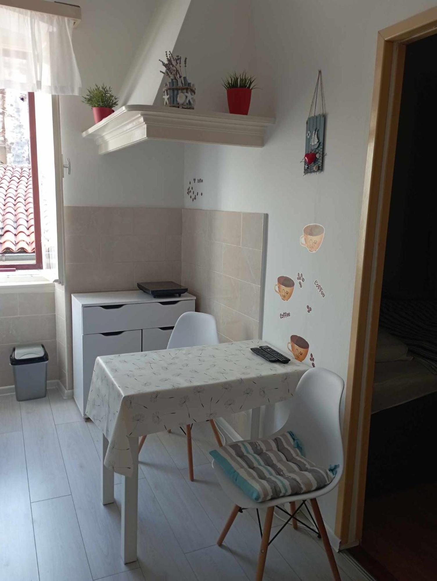 Apartman Angela 로비니 외부 사진