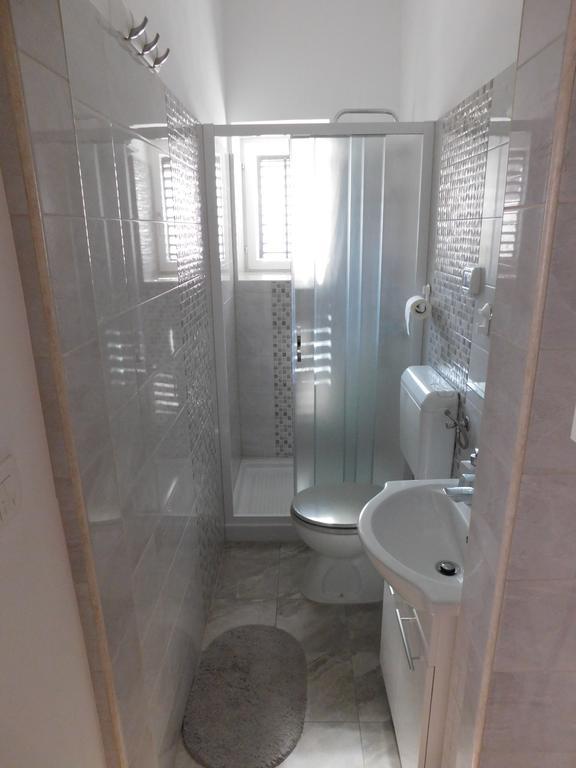 Apartman Angela 로비니 외부 사진